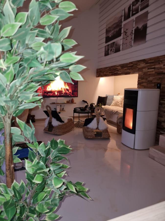 La Story Lodge Hastiere-par-dela